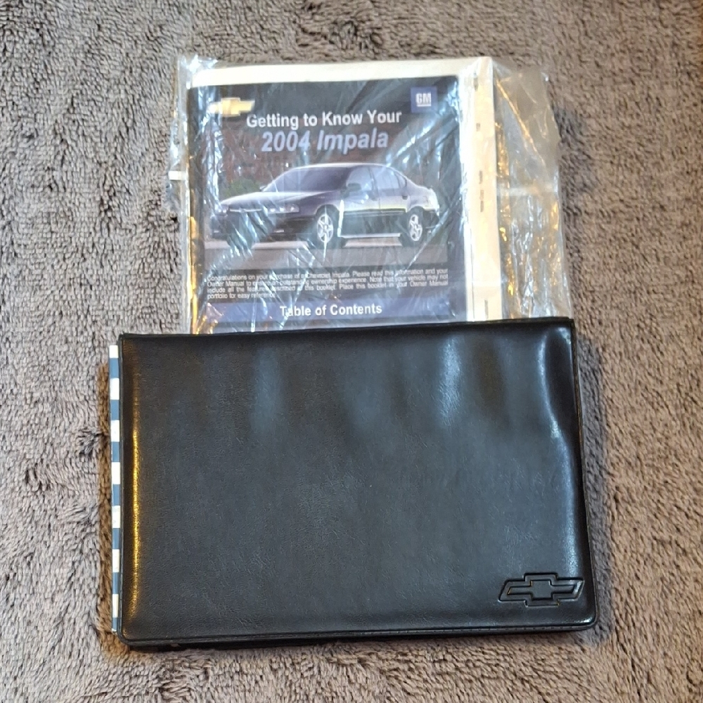 🥳 FREE* 2004 Chevy Impala Manuel & Leather Holder